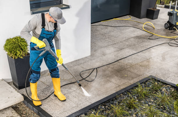 Garage Pressure Washing in Worthington Hills, KY